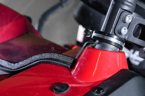 Vista 7 de Parabrisas UTV completo compatible con CF Moto ZForce (excluye los modelos ZForce 950 y 800 2023) - Estándar de 3/16 pulgadas