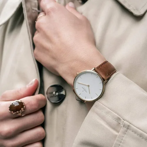 Vista 4 de Nordgreen Native - Reloj de metal escandinavo con esfera blanca y correas intercambiables