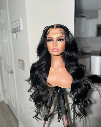 Vista 3 de Peluca de cabello humano con encaje frontal transparente de 13 × 4 para mujeres negras, sin pegamento, nudos blanqueados, ondulados, cabello natural