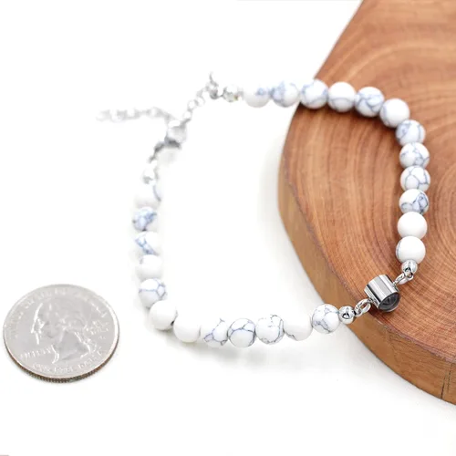 Vista 4 de Pulsera de proyección con texto en inglés "I Love You" en 100 idiomas para esposa, novia, ágata negra mate o piedra turquesa blanca para hombres