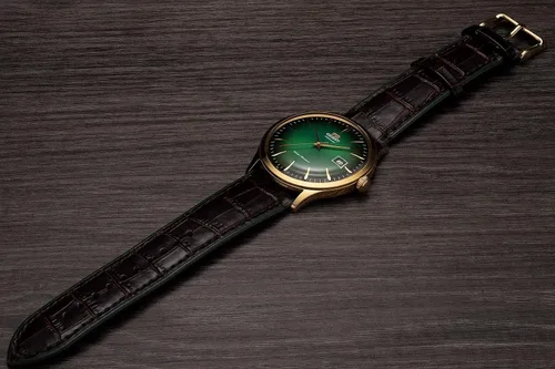 Vista 5 de Orient Reloj automático analógico para hombre con correa de cuero FAC08002F0, Oro, Correa