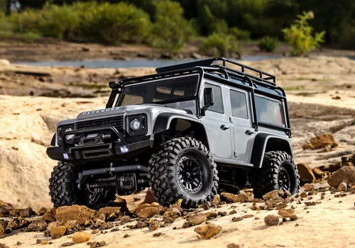 Vista 7 de Traxxas TRX-4M 4X4 Crawler con carrocería Land Rover Defender