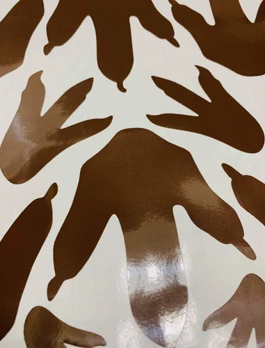 Vista 8 de Calcomanías de pared de huellas de dinosaurios (56 unidades), calcomanías de huellas de dinosaurios de 4 tamaños, calcomanías de dinosaurio