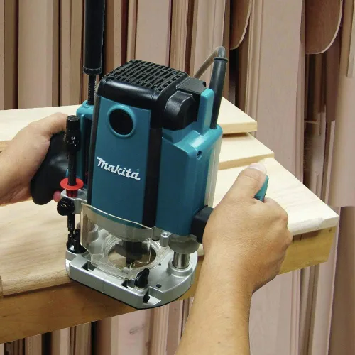 Vista 2 de Makita RP1800 3-1/4 HP* Enrutador de inmersión