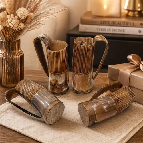 Vista 5 de Juego de 4 tazas estilo vikingo, tazas de cuerno hechas a mano de inspiración nórdica Tazas medievales de cerveza, cerveza Ale & Mead de 8.5 fl oz