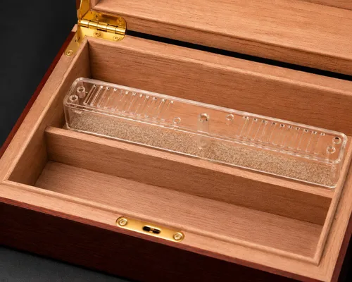 Vista 3 de F.E.S.S. Crystal Travel Cigar Bar Humidificador Humidor (1)
