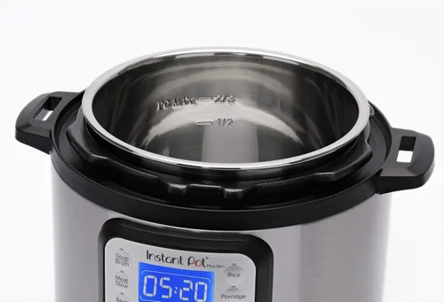 Vista 2 de Instant Pot Duo Plus - Olla eléctrica a presión 9 en 1 y olla interior de cerámica, paquete de 3 cuartos de galón