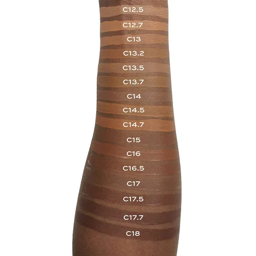 Vista 4 de Revolution, Conceal & Define Corrector, cobertura completa y ligero, acabado mate de larga duración, vegano y libre de crueldad, tonos de piel C18