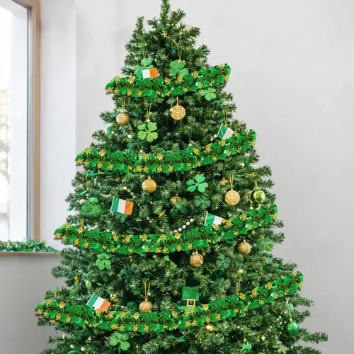 Vista 4 de Yuubin Decoración de guirnalda del día de San Patricio, guirnaldas de oropel de oro verde de 50 pies, decoraciones colgantes de trébol para el día