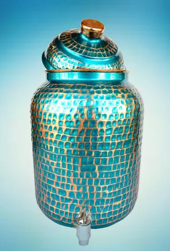 Vista 2 de Rastogi Handicrafts Pote azul martillado cobre puro del tanque de almacenamiento del agua capacidad de 4 litros con la caída y la botella de cobre
