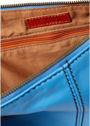 Vista 3 de HOBO Sable - Bolsa de muñeca para mujer, construcción de cuero pulido con correa de muñeca circular, bolsa práctica y compacta
