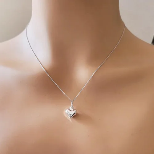 Vista 4 de Collar con dije de corazón 3D de plata de ley, 18 pulgadas