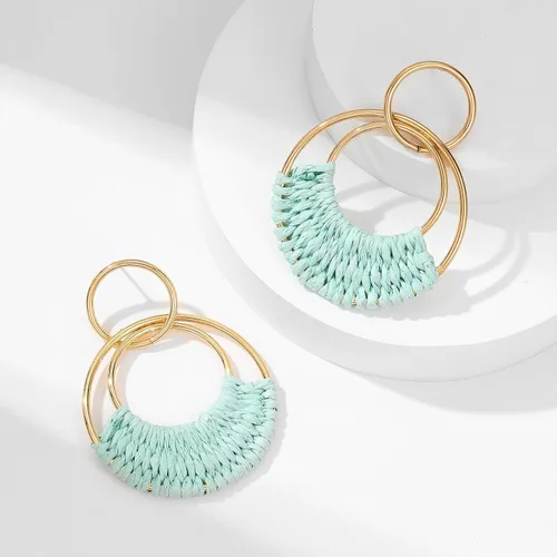 Vista 2 de Aretes colgantes de rafia de verano bohemios para mujeres y niñas, diseño bohemio de rafia, de paja trenzada, de mimbre, redondos, ligeros