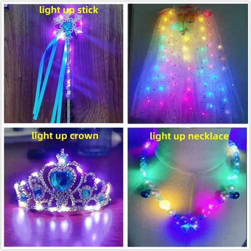 Vista 4 de Capa de princesa con luz LED para niñas con corona y cetro resplandeciente
