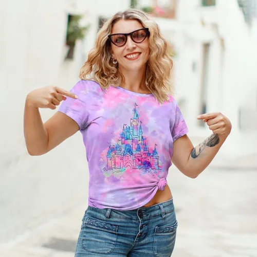 Vista 3 de FRYAID Camiseta mágica para mujer, diseño de castillo del reino y teñido anudado, camisetas de manga corta para vacaciones familiares