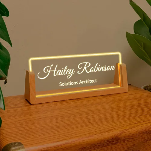 Vista 2 de Placa de Nombre Personalizada para Escritorio - Regalo de Negocio - Regalo de Oficina para Compañero de Trabajo, Jefe o Gerente - Placa de Nombre