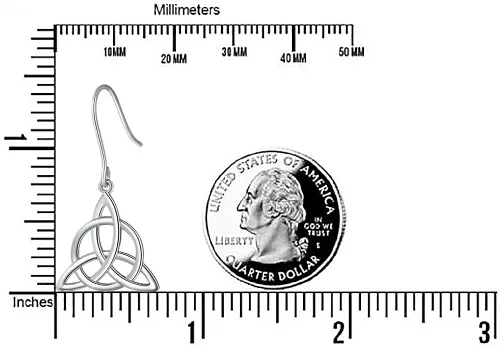 Vista 3 de Pendientes colgantes de plata de ley 925 con diseño de triángulo celta de la Trinidad Irlandesa