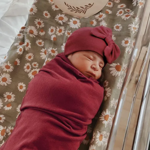 Vista 2 de DRESHOW BQUBO - Conjunto de guantes de algodón para recién nacido, manta cálida para bebé, saco de dormir para bebé, regalo de ducha