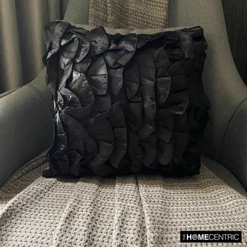Vista 4 de Almohadas de diseñador, fundas rústicas con volados estilo vintage para almohadas.