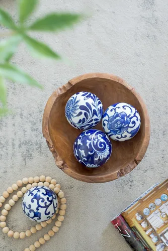 Vista 2 de A&B Home - Orbes decorativos azules y blancos de 4 pulgadas para jarrón de tazón, decoración de centro de mesa, juego de 4 bolas de esfera