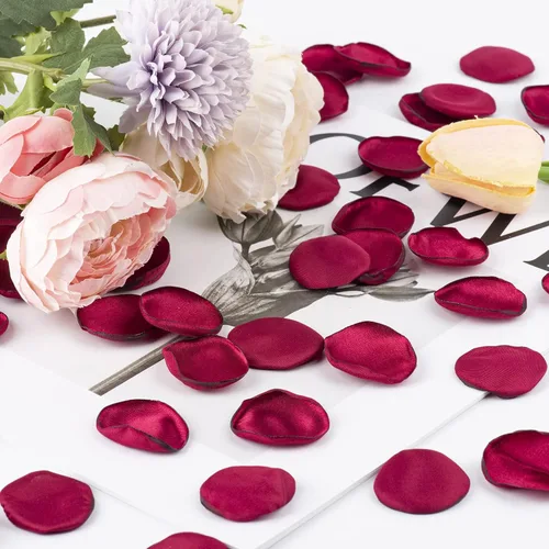 Vista 3 de 400 pétalos de rosa de seda rojo burdeos para noches románticas, centros de mesa de pasillo de bodas, mesa, fiesta, decoración del hogar, decoración