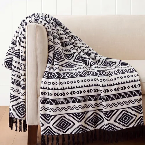 Vista 12 de CASAAGUSTO Manta Boho - Mantas Decorativas Beige y Gris con Borla, Manta Bohemia de Franela Estampada para Silla, Cama, Sofá, Sillón