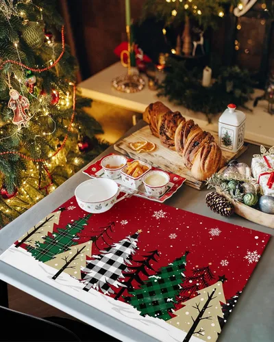 Vista 2 de Juego de 4 manteles individuales de árbol de Navidad, mantel rojo para decoración de mesa de comedor, manteles lavables de lino de algodón a cuadros