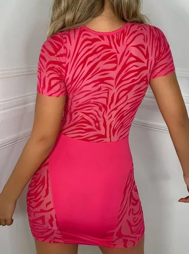 Vista 5 de Hilinker Vestido ajustado de malla transparente para mujer, vestido corto de manga corta con huecos