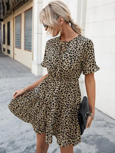 Vista 3 de KIRUNDO vestido de verano con mangas con volantes para mujer con lazo en el cuello cintura alta y estampado floral vestido corto y acampanado