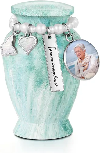 Vista 22 de Dletay Urnas pequeñas personalizadas para cenizas humanas, recuerdo de 2.85 pulgadas, mini urna de cremación conmemorativa para mujeres y hombres
