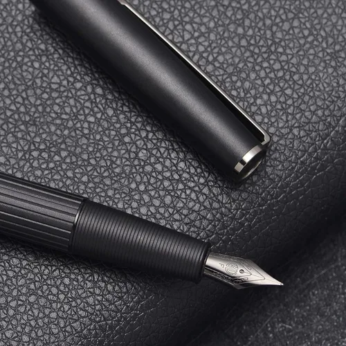 Vista 3 de Hongdian A3 - Juego de estuche de pluma estilográfica de aluminio negro mate, diseño de lujo, instrumento de escritura suave con convertidor