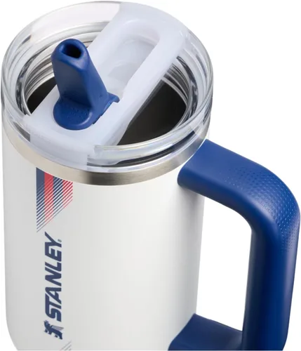 Vista 4 de STANLEY Quencher ProTour - Vaso con pajilla, 30 onzas, color blanco y azul Equipo Blanco Azul Oscuro