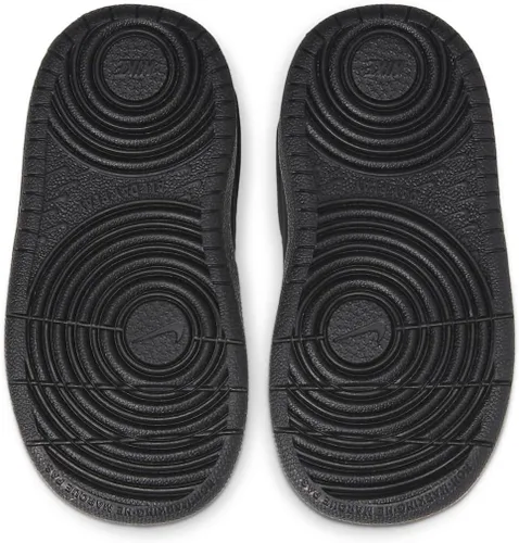 Vista 6 de Nike - Tenis de caña alta para niños, unisex, NegroNegroNegro