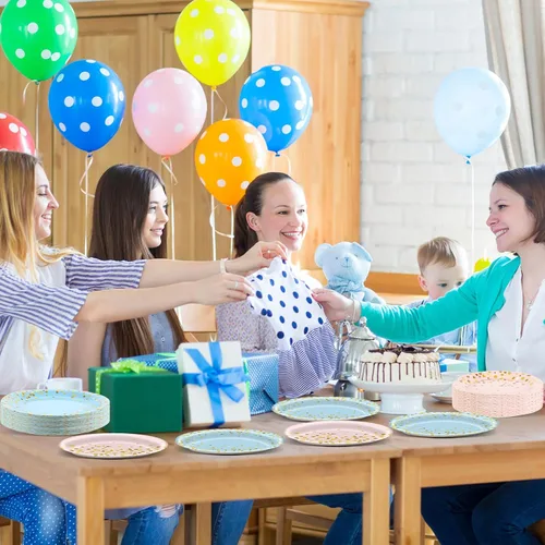 Vista 7 de Wiooffen 48 piezas de suministros para fiesta de revelación de género – Juego de vajilla para baby shower con platos de papel azul y rosa