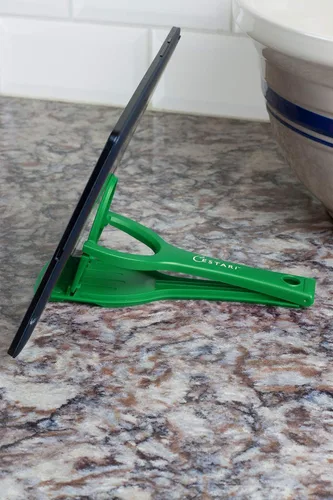 Vista 3 de Cestari Soporte para recetas para teléfonos inteligentes y tabletas, mantén tu teléfono, Kindle o iPad cómodo mientras cocinas - Soporte original