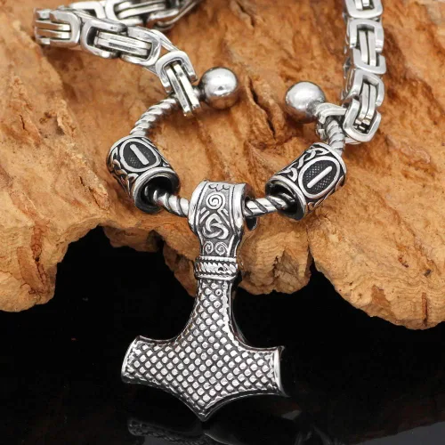 Vista 7 de VikingsBrand - Collar de cadena para hombre con colgante de Mjolnir y dos cuentas de estilo rústico