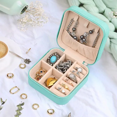 Vista 5 de Caja organizadora de joyas occidentales, con estampado de vaca vaquera para viaje, pequeño estuche de joyería portátil para niña de campo, regalo