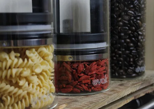 Vista 8 de Prepara evak vidrio contenedor de almacenamiento de alimentos con mango de tacto suave, color negro, tamaño grande, L, Negro Gloss Hyle