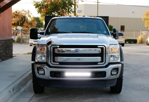 Vista 5 de iJDMTOY Barra de luz LED de 20 pulgadas de rejilla inferior compatible con Ford F250 F350 Super Duty 2011-16, incluye (1) barra de luz LED de alta