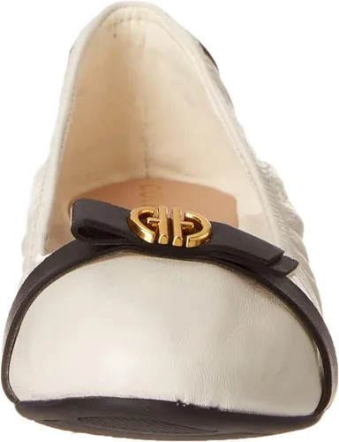 Vista 2 de Cole Haan Plano de ballet Tova Bow para mujer