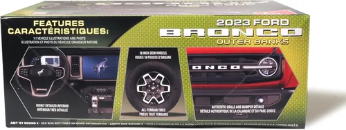 Vista 4 de AMT 2023 Ford Bronco Outer Banks Kit de modelo a escala 1:25