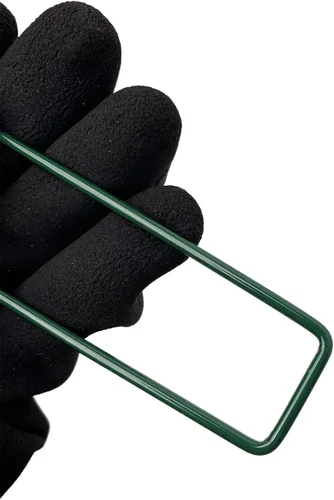 Vista 3 de 15 estacas de metal para jardín, grapas de paisaje de 6 pulgadas, estacas de esmalte verde horneadas en U para suelo para barrera de malezas
