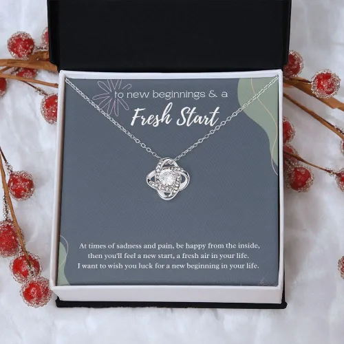 Vista 2 de Shine Attraction Collar con texto en inglés "You Are A Fighter", collar motivacional, regalos de apoyo para mujeres amigas, joyería de aliento