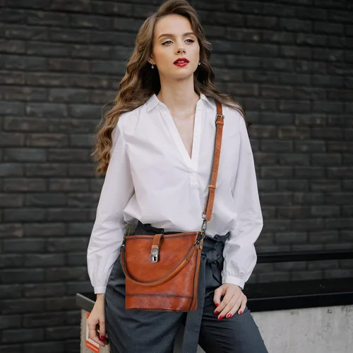 Vista 2 de HESHE Bolsos cruzados de cuero para mujer, bolso de hombro de diseñador, bolso hobo, bolso de cubo para todos