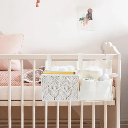 Vista 3 de Mkono Organizador colgante para mesita de noche, litera tejida con 7 bolsillos, bolsa de almacenamiento para cama, estilo bohemio, con control