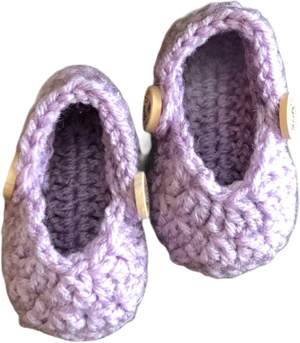 Vista 2 de Crochet slip-on style baby shoes, Crochet Baby girl shoes, Baby girl and boys slippers, handmade by order from 0-12 months, different colors by