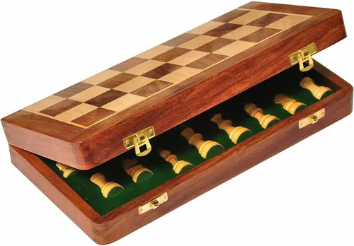 Vista 3 de Devyom Juego de tablero de ajedrez hecho a mano plegable de madera hecho a mano con piezas magnéticas