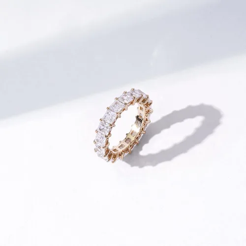 Vista 20 de Amazon Essentials Anillo de plata de ley con corte princesa hecho con circonita cúbica Infinite Elements (anteriormente colección Amazon)