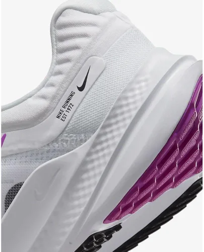 Vista 7 de Nike Quest 5 - Tenis de entrenamiento para hombre blancofucsia