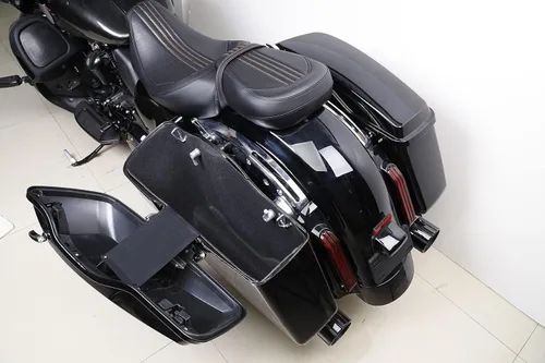 Vista 6 de TCMT Alforjas duras y forros para alfombra + luz LED para guardabarros traseros para Harley 2014-2024 Touring Road King Road Glide Street Glide